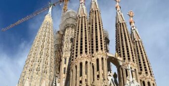 Odkrywając najważniejsze dzieła Gaudiego